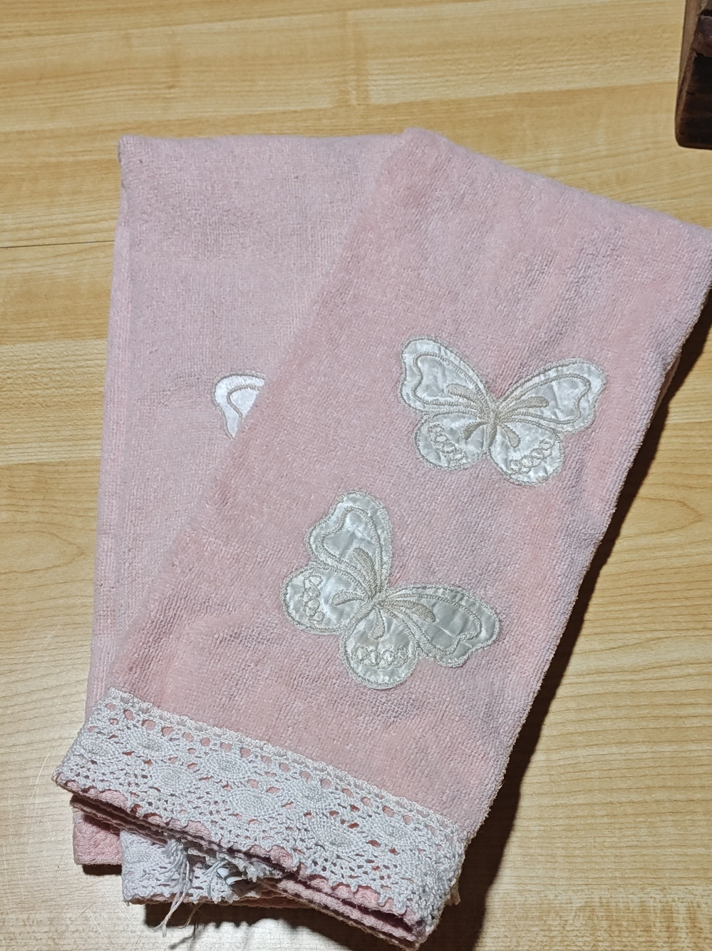 vintage cottage core Avanti Pink Embroidered Butterfly Hand Towels 2pc S